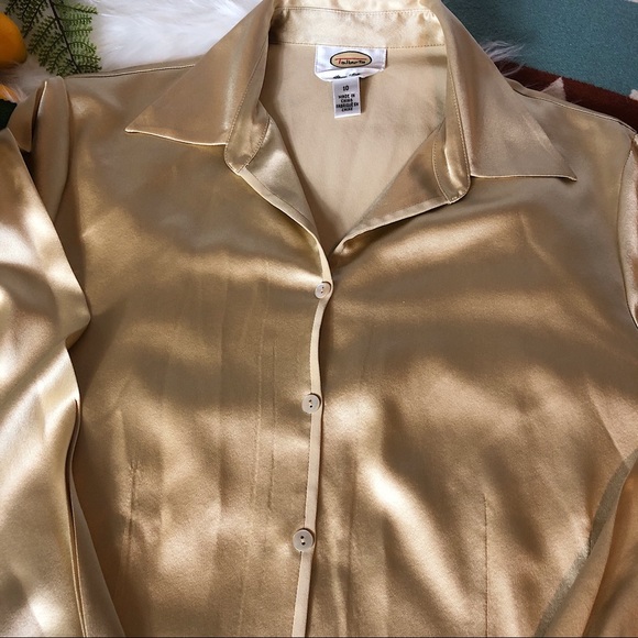 Talbots Pure Silk Sateen Blouse - Gorgeous! - Picture 2 of 8